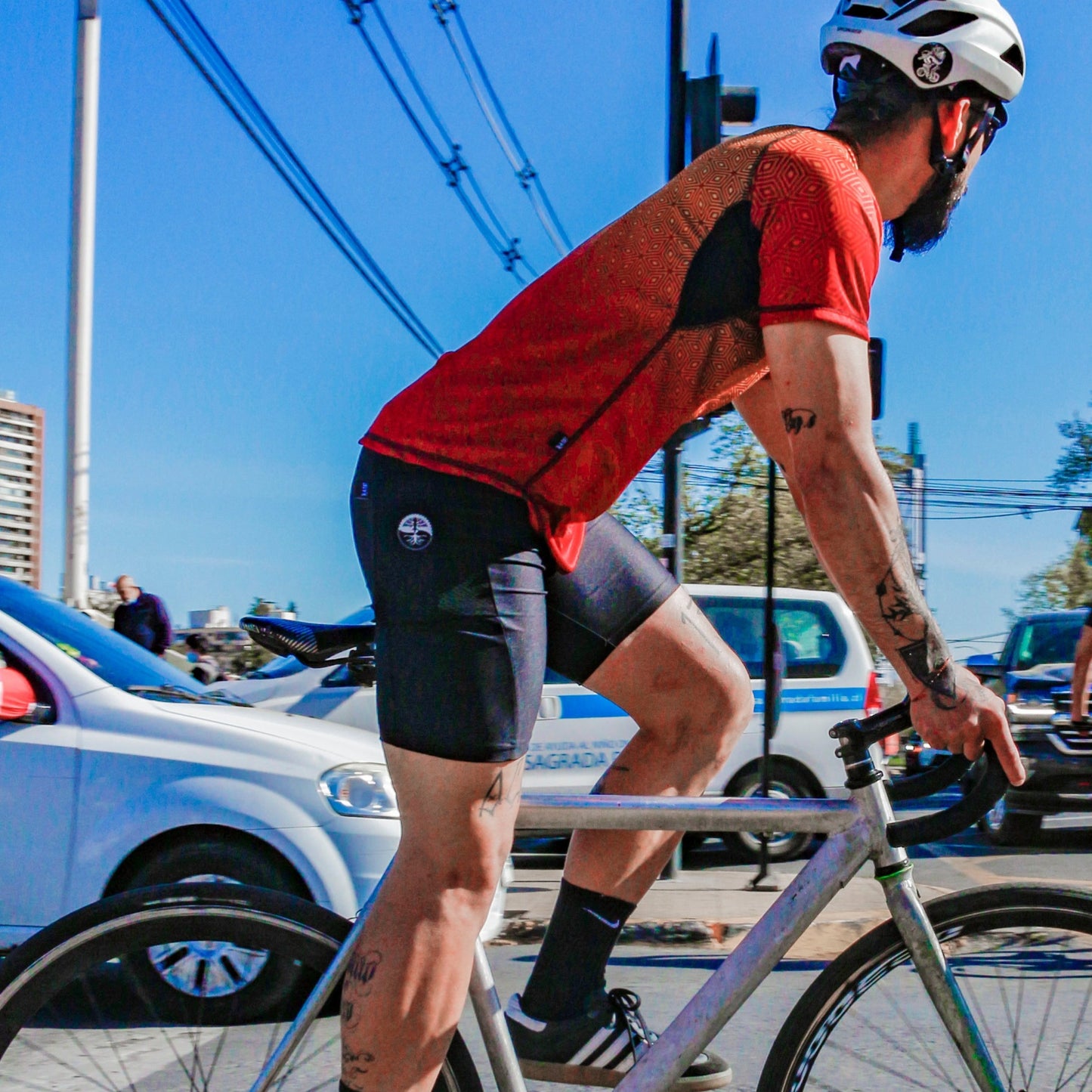 Calza Corta Acolchada Hombre con Bolsillos Raiz Outdoor