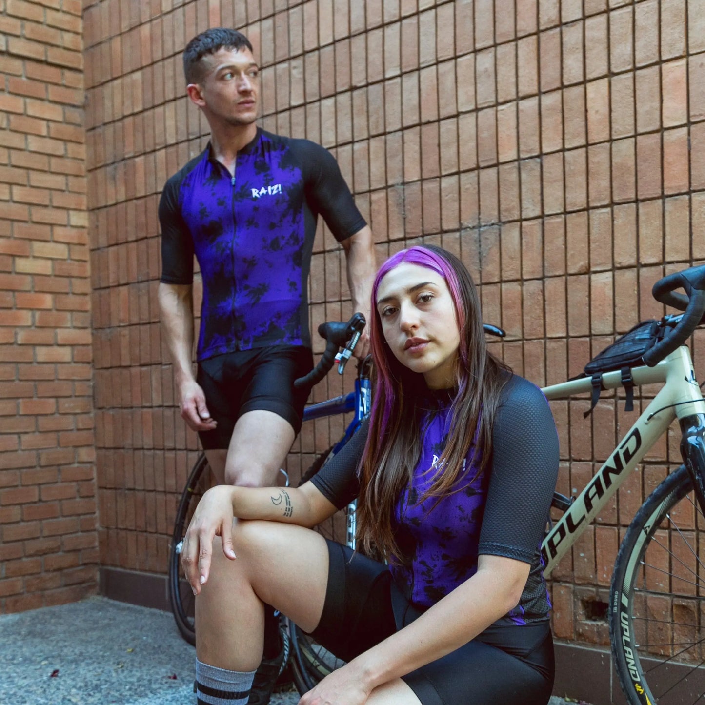 Tricota TieDye Merlot Raiz Outdoor