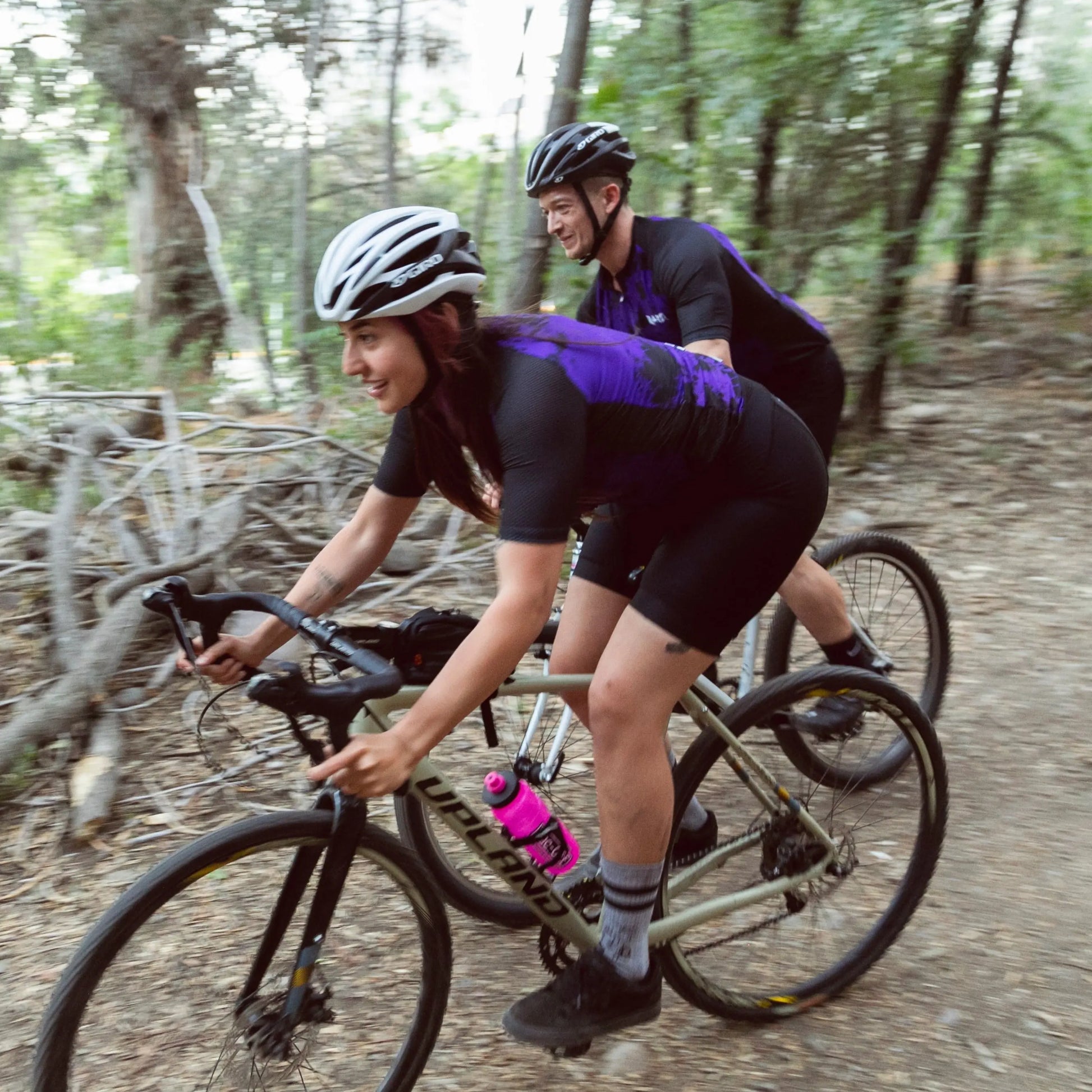 Tricota TieDye Merlot Raiz Outdoor